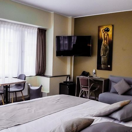 Hotel Des Postes Уфализ Екстериор снимка