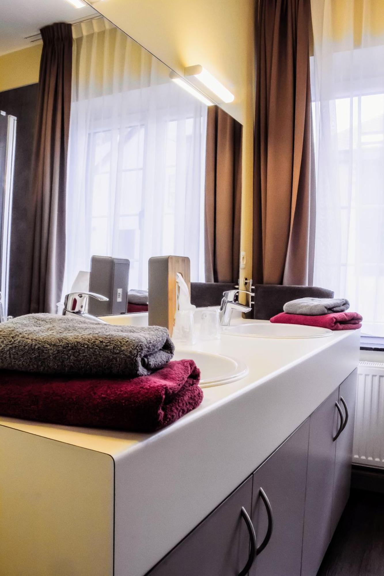 Hotel Des Postes Уфализ Стая снимка