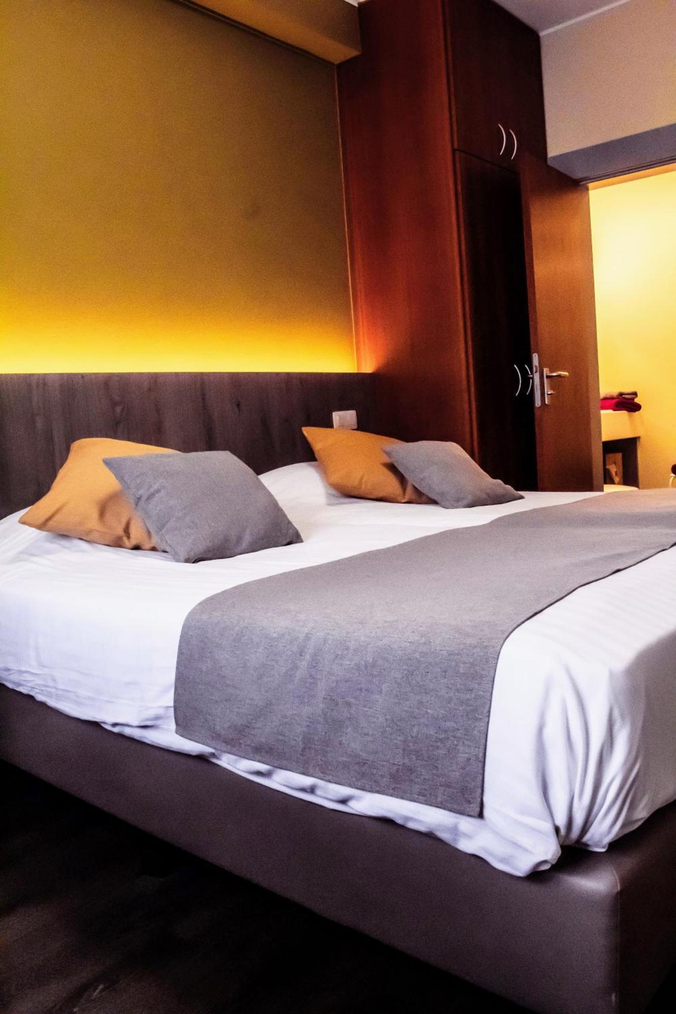 Hotel Des Postes Уфализ Стая снимка